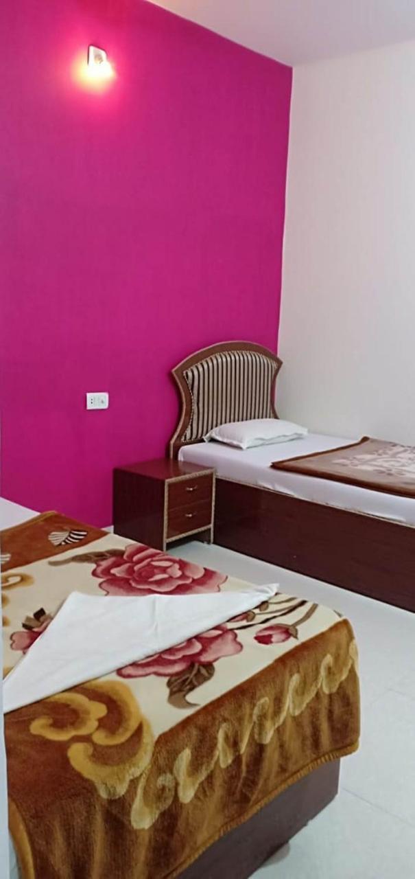Vistara Home Stay พุทธคยา ภายนอก รูปภาพ